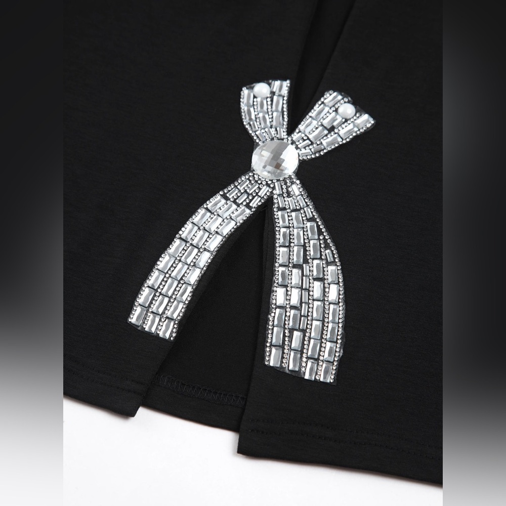 504. Rhinestone Bow Decorated Top - Picture 4 of 4